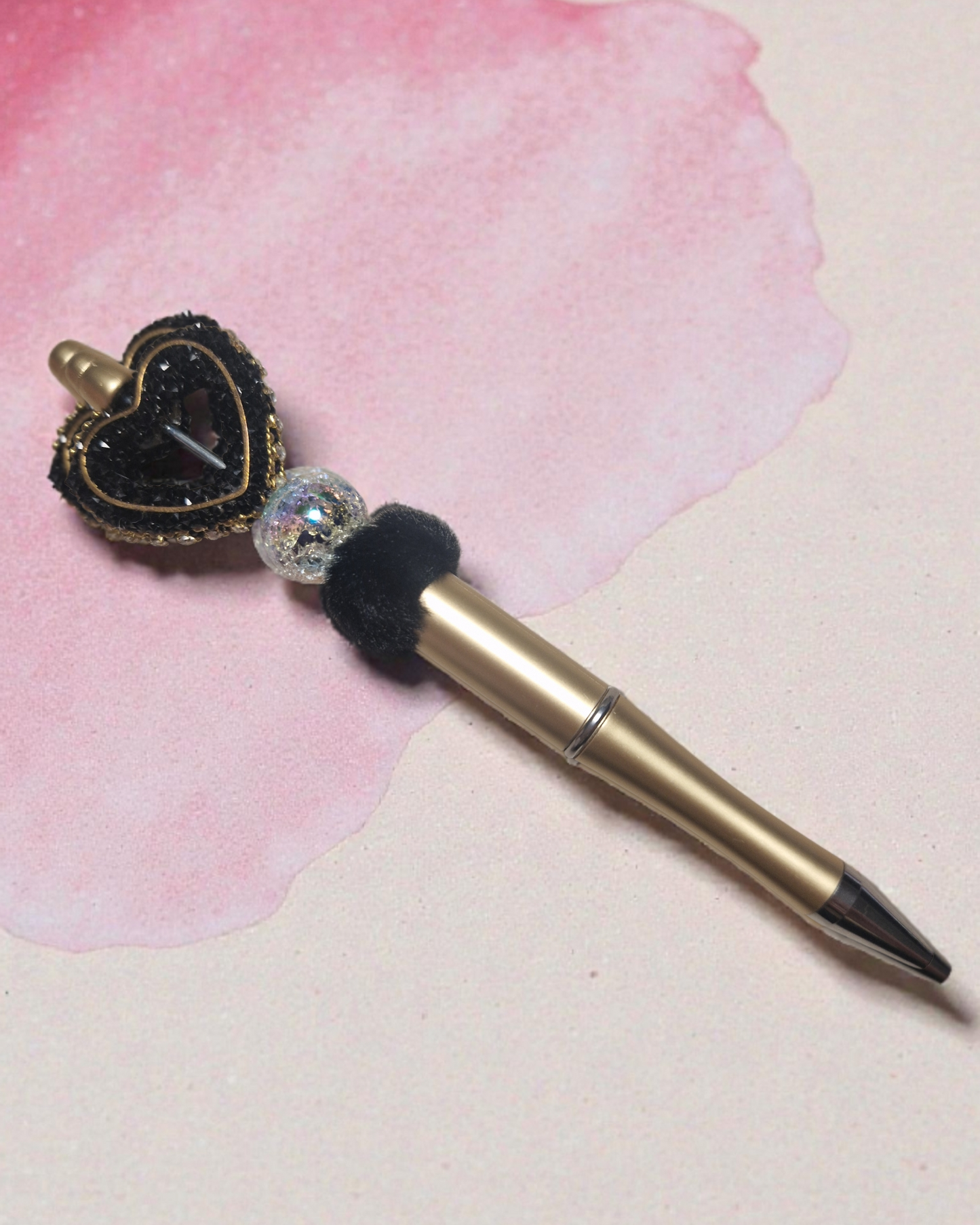 🖊️ Stylos Artisanaux “Collection Cœur & Éclat”